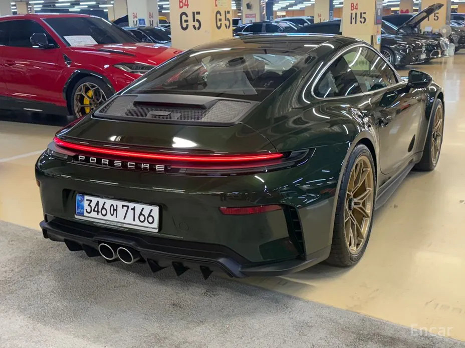 Porsche 911 2019 GT3 Touring