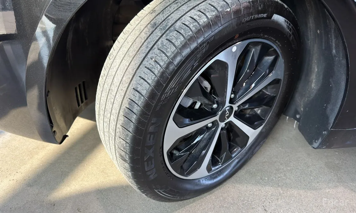 Kia K8 2024 Noblesse Light