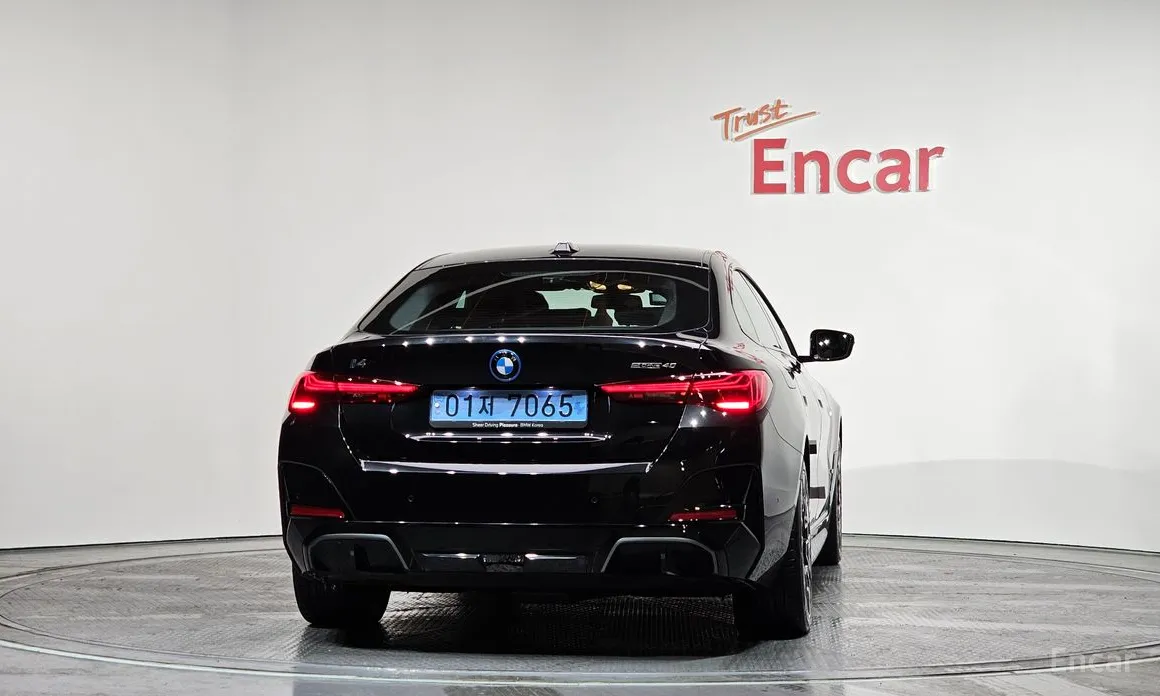 BMW i4 2021 eDrive40 M Sports