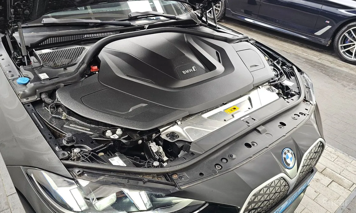 BMW i4 2021 eDrive40 M Sports