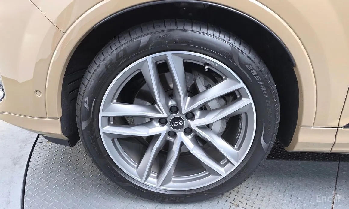 Audi Q7 2016 55 TFSI Quattro Premium