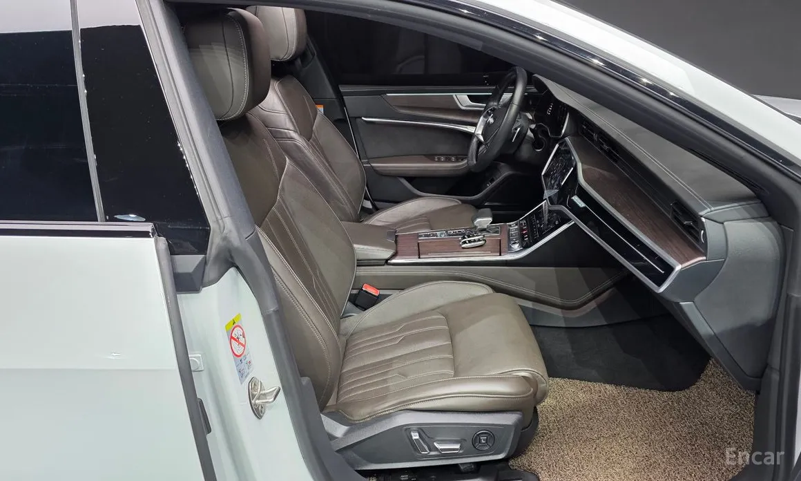 Audi A7 2018 55 TFSI Quattro Premium