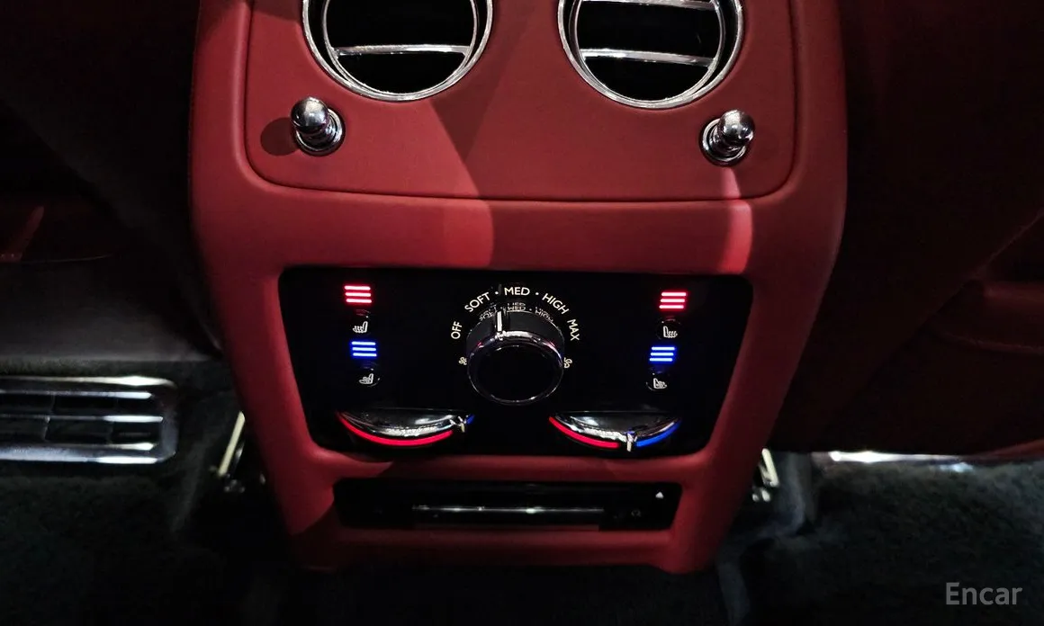 Rolls-Royce Ghost 2020 6.7 V12