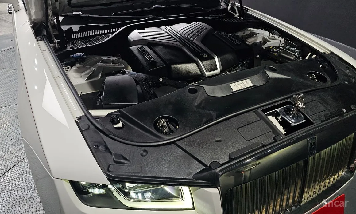 Rolls-Royce Ghost 2020 6.7 V12