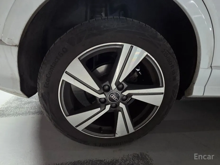 Audi Q2 2017 35 TDI Premium