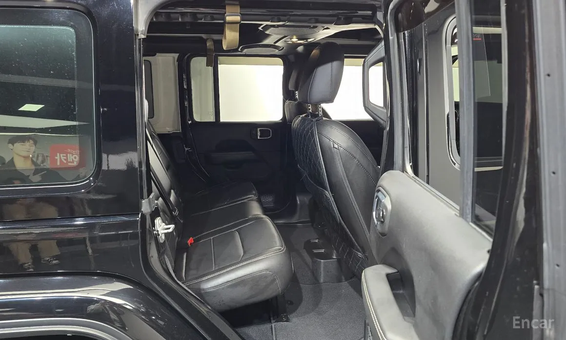 Jeep Wrangler 2018 2.0 Overland Power Top 4Door