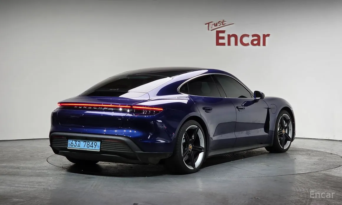 Porsche Taycan 2020 Base