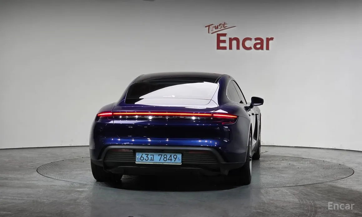 Porsche Taycan 2020 Base