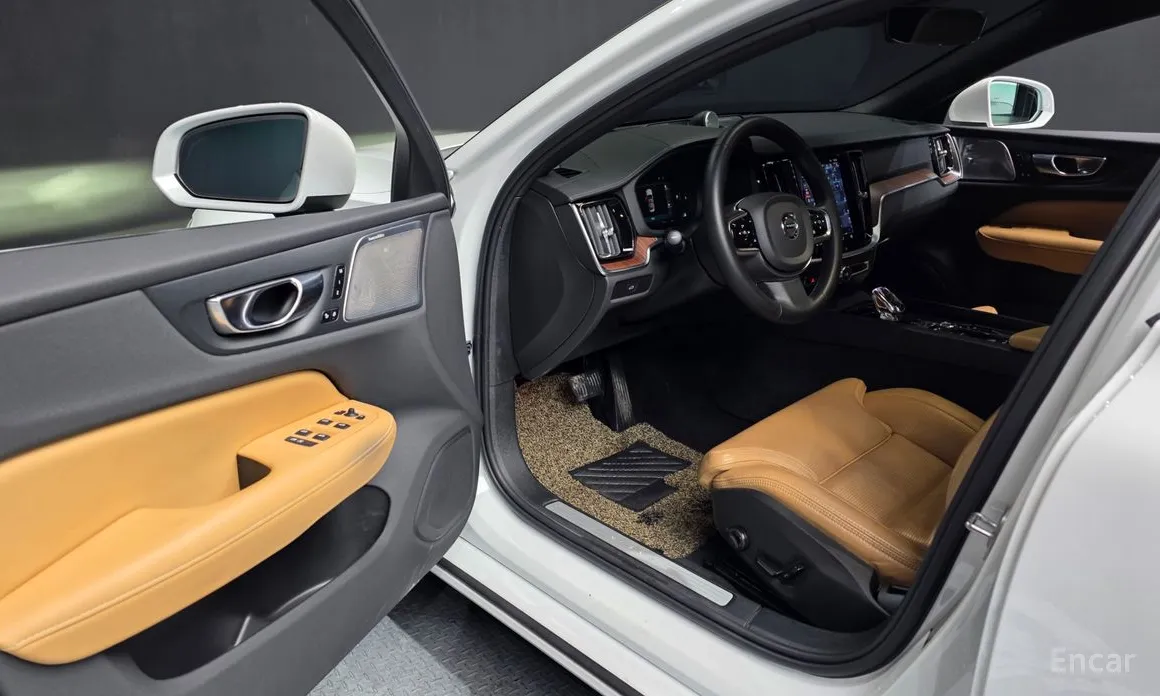 Volvo S60 2019 B5 Ultimate Bright