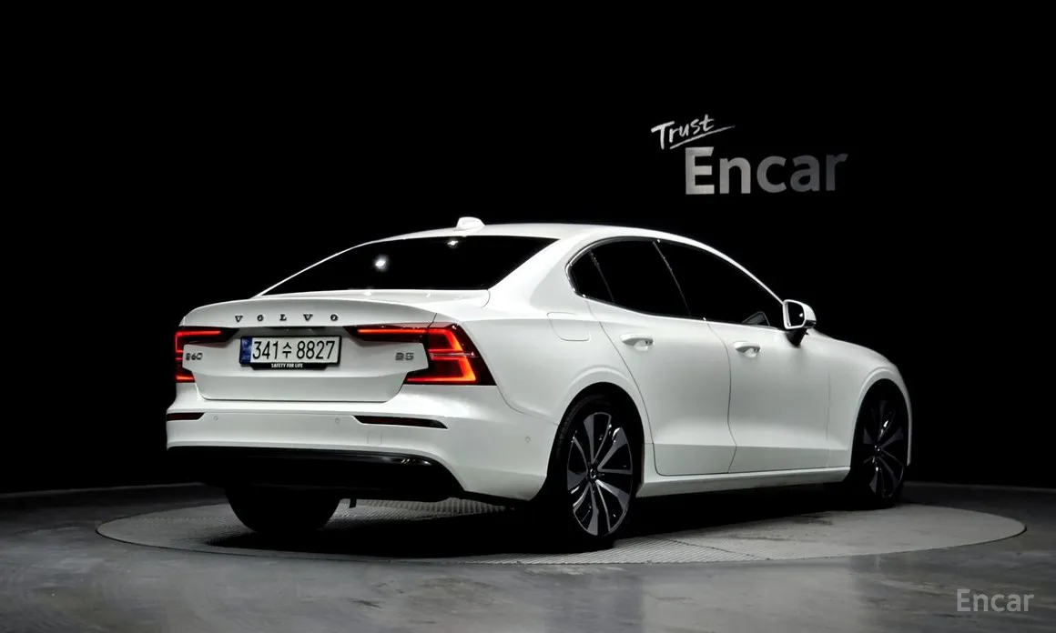 Volvo S60 2019 B5 Ultimate Bright