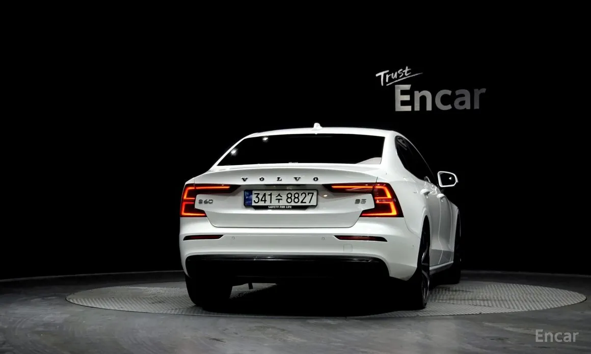 Volvo S60 2019 B5 Ultimate Bright