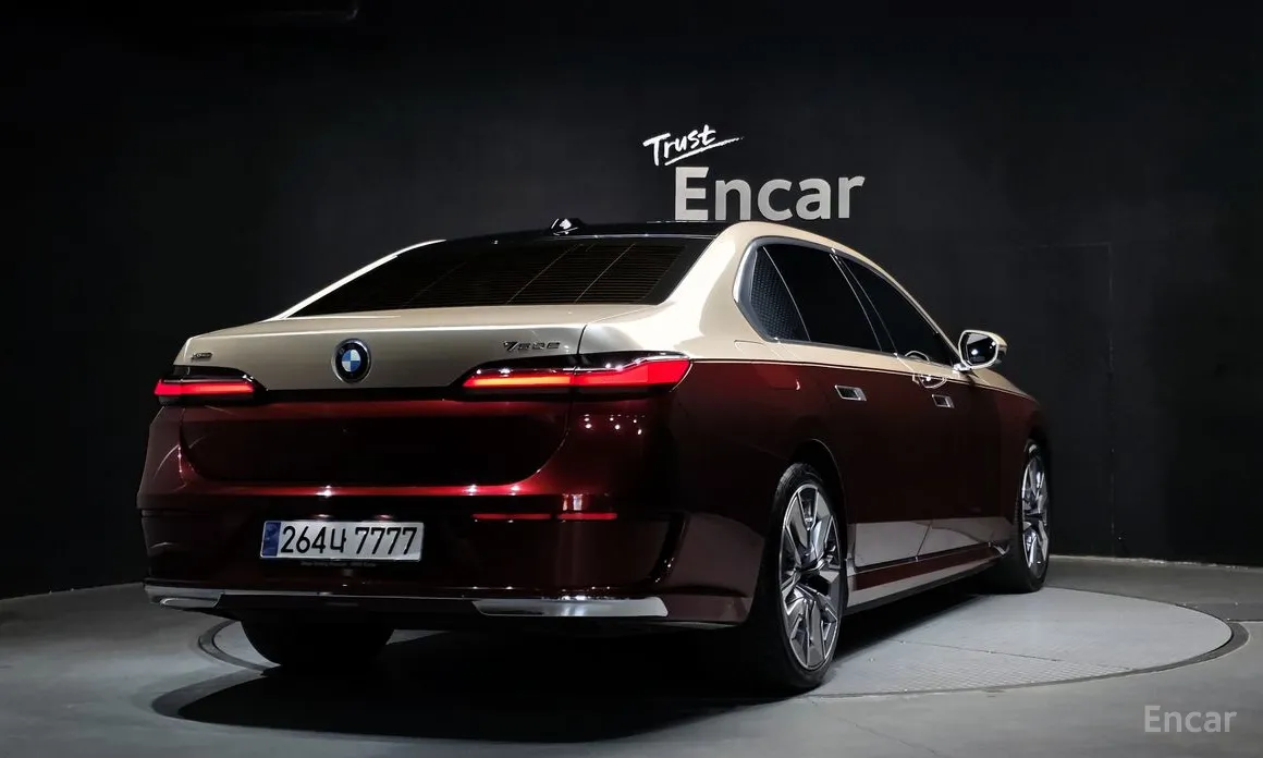 BMW 7 Series 2022 750e xDrive M Sport