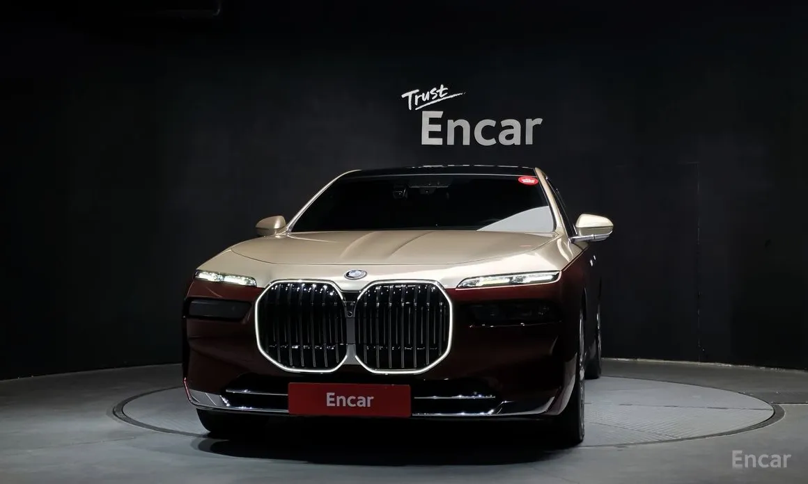 BMW 7 Series 2022 750e xDrive M Sport