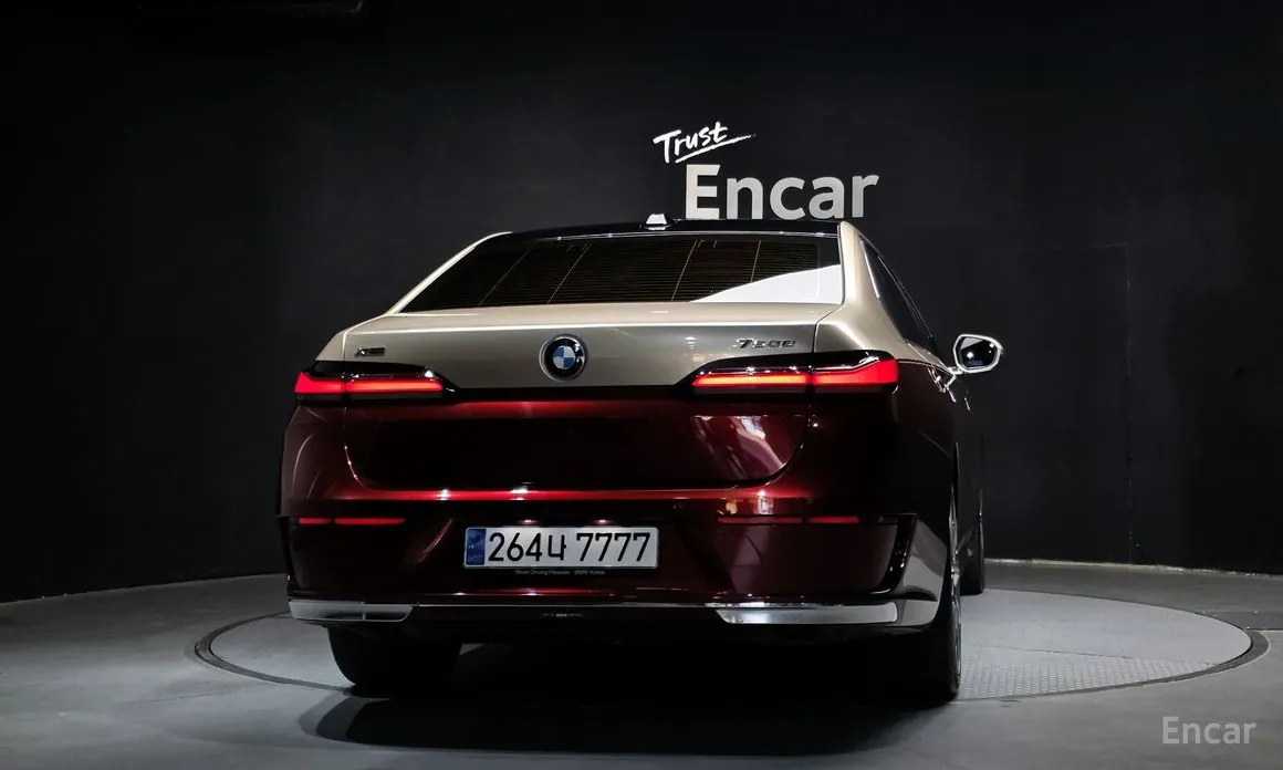 BMW 7 Series 2022 750e xDrive M Sport