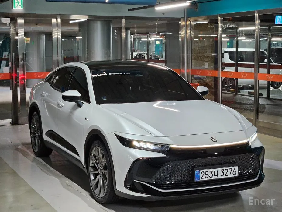 Toyota Crown 2023 2.5 4WD Hybrid