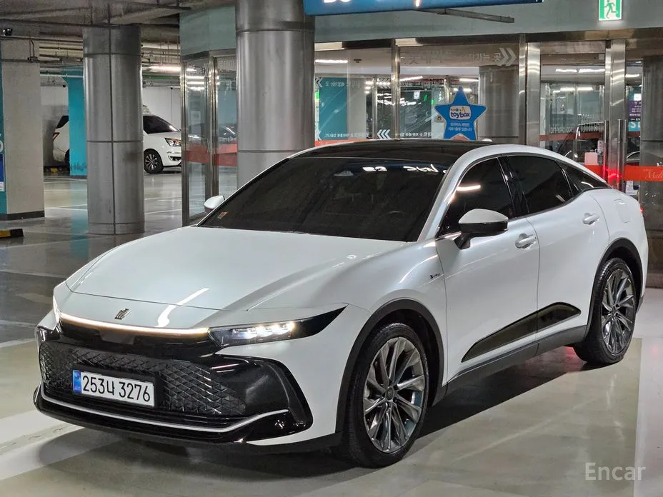 Toyota Crown 2023 2.5 4WD Hybrid