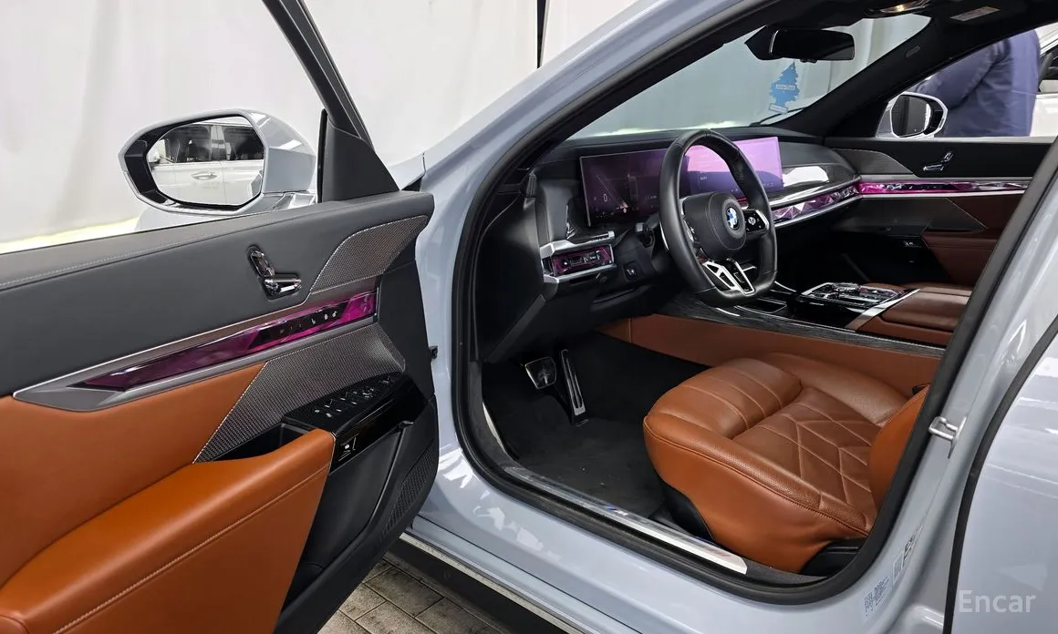 BMW 7 Series 2022 740d xDrive M Sport