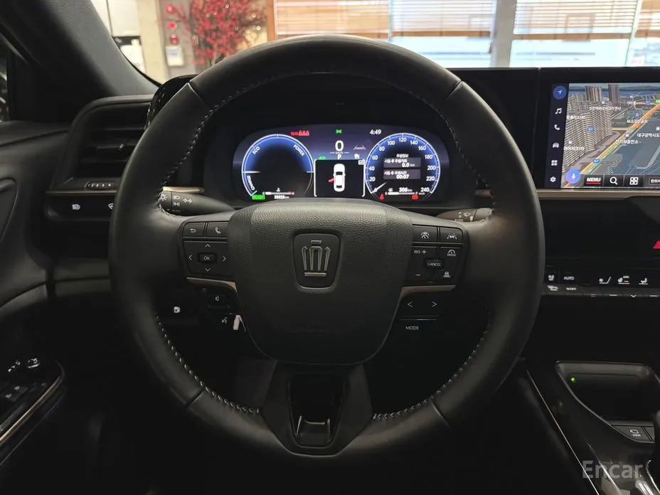 Toyota Crown 2023 2.5 4WD Hybrid