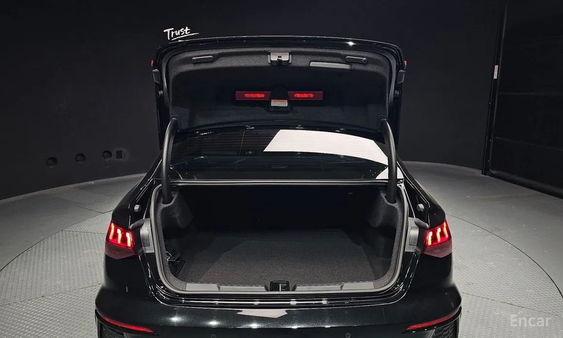 Audi S3 2022 2.0 TFSI Quattro