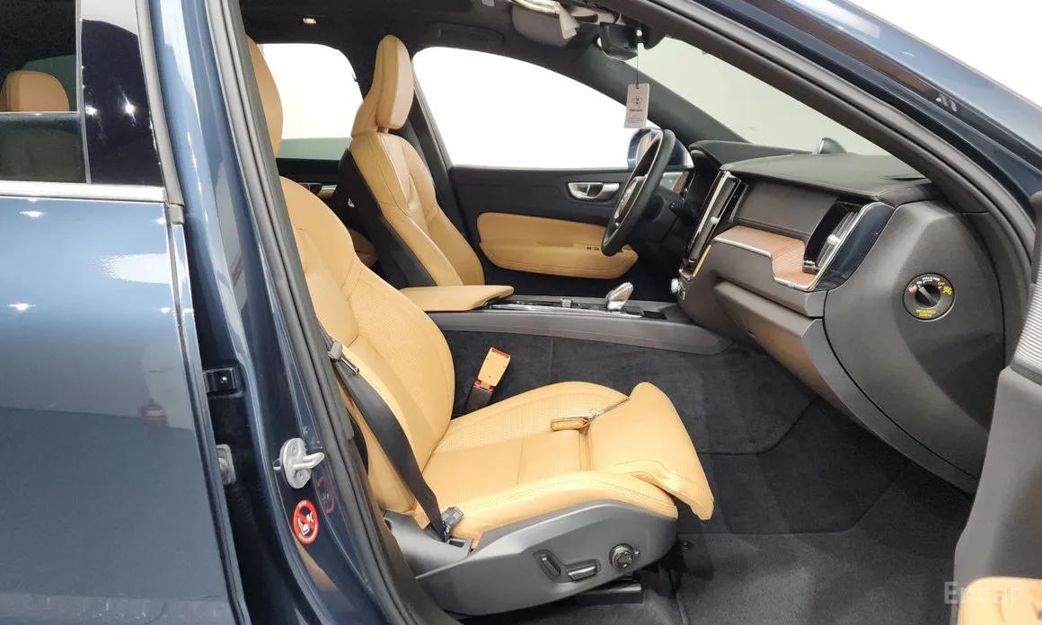 Volvo XC60 2017 B5 Ultimate Bright