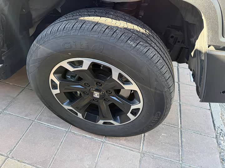 Tank 300 Hybrid 2025 2025款 Hi4-T 37.1kWh