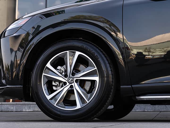 Lexus RX 2026 2026款 300 四驱骏享版