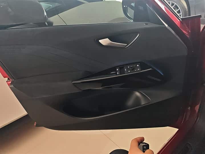 Volkswagen ID.3 2026 2026款 聪明款 出众版GTX套件款