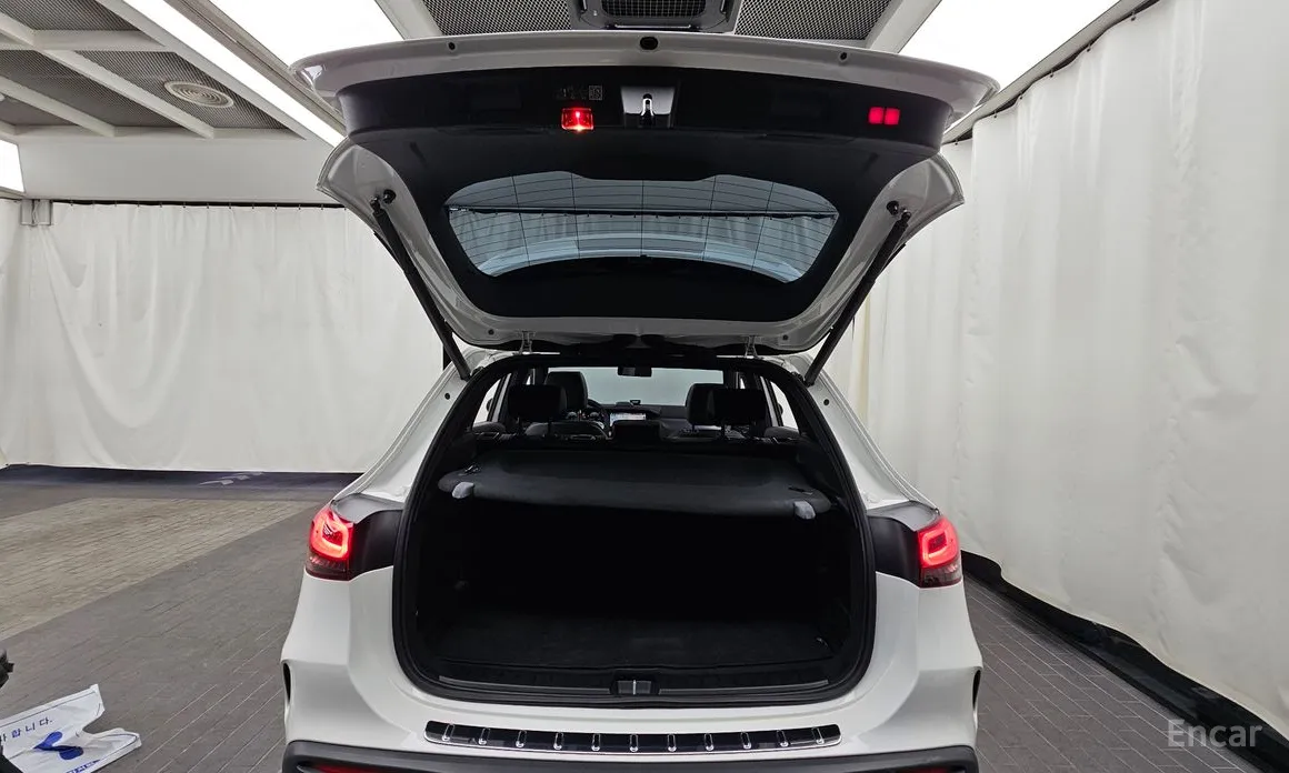 Mercedes-Benz EQA 2021 EQA250 AMG Package Plus