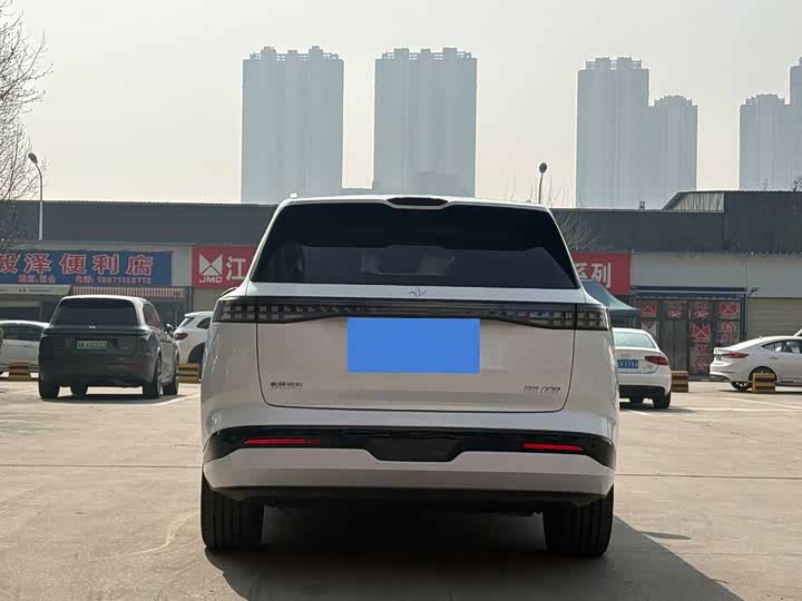 Dongfeng Yipai eπ 008 2026 2026款 六座纯电家享版