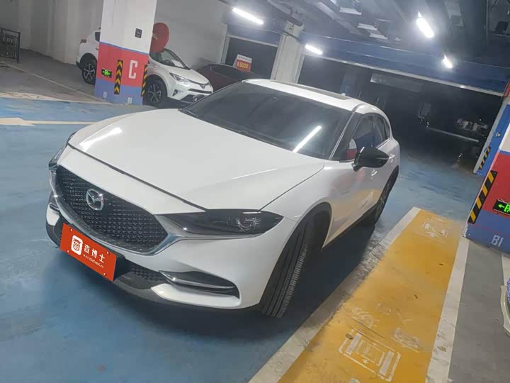 Mazda CX-4 2021 2021款 2.0L 自动两驱蓝天活力版