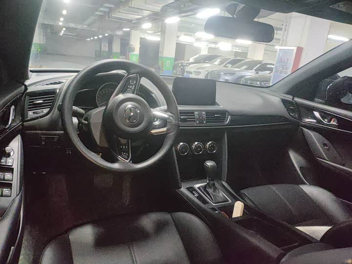 Mazda CX-4 2021 2021款 2.0L 自动两驱蓝天活力版