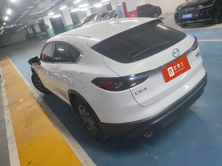 Mazda CX-4 2021 2021款 2.0L 自动两驱蓝天活力版