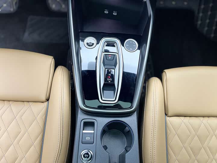 Audi A3 2025 2025款 A3L Limousine 35TFSI 飞驰尊享型