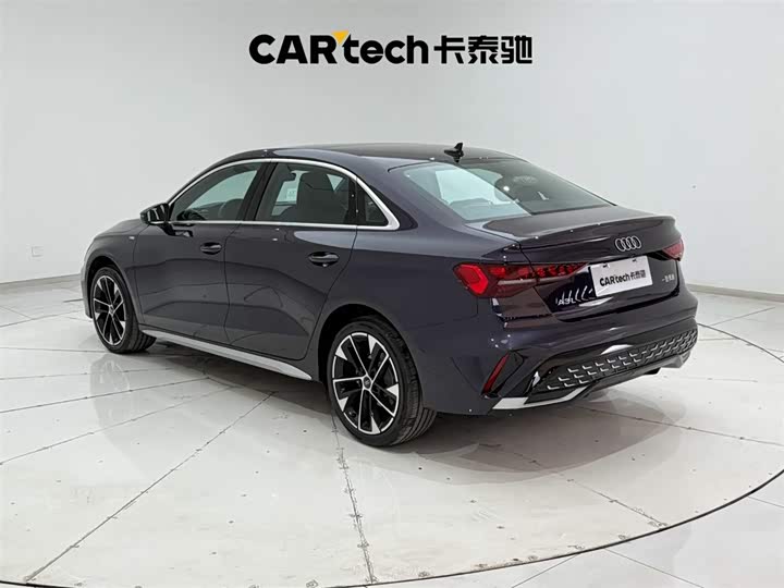 Audi A3 2026 2026款 A3L Limousine 35TFSI 飞驰尊享型