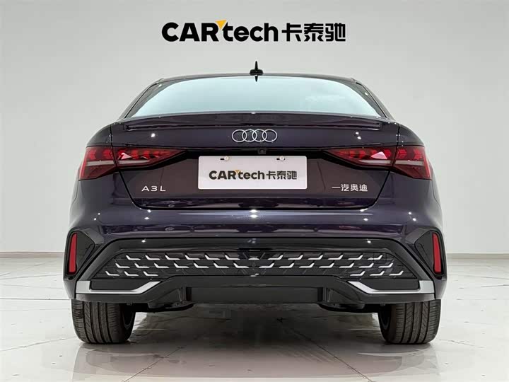 Audi A3 2026 2026款 A3L Limousine 35TFSI 飞驰尊享型
