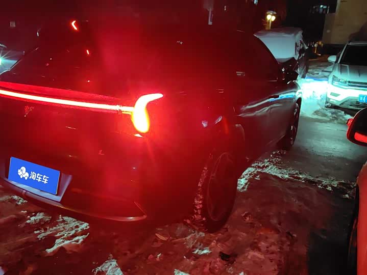 Hozon L 2024 2024款 增程 310 尊享版