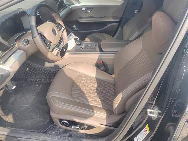 BYD Han 2025 2025款 DM-i 125KM尊贵型