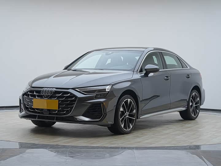 Audi A3 2025 2025款 A3L Limousine 35TFSI 飞驰尊享型