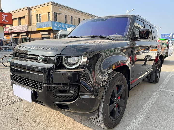 2025 Land Rover Defender