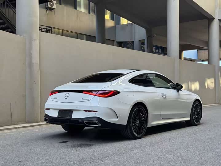 Mercedes-Benz CLE-Class 2024 2024款 CLE 300 4MATIC 豪华型轿跑车