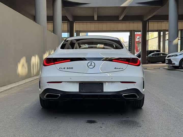 Mercedes-Benz CLE-Class 2024 2024款 CLE 300 4MATIC 豪华型轿跑车