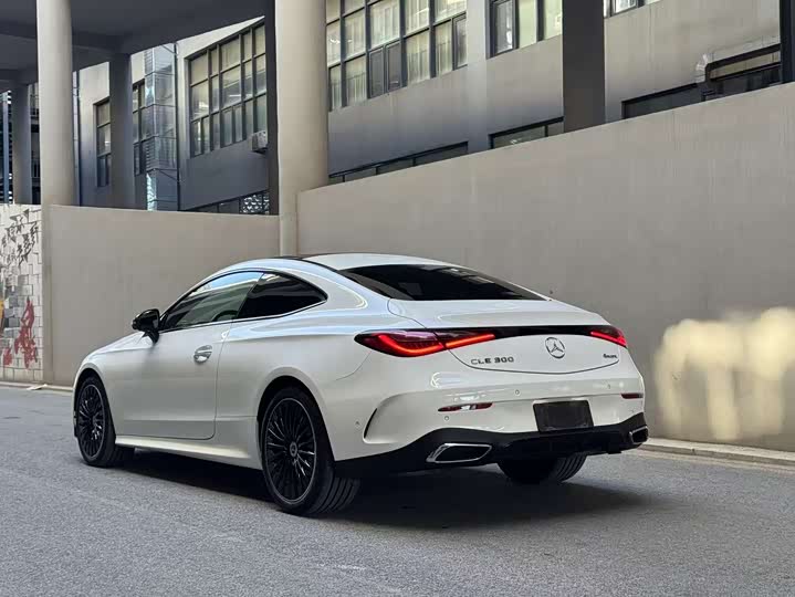 Mercedes-Benz CLE-Class 2024 2024款 CLE 300 4MATIC 豪华型轿跑车