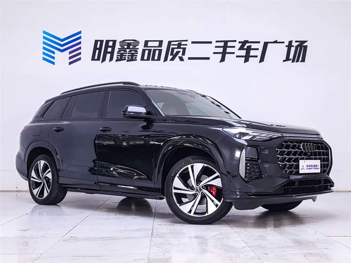 Audi Q6 2023 2023款 45 TFSI quattro 齐云型 Light 飞骑套装