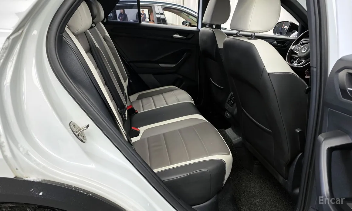 Volkswagen T-Roc 2021 2.0 TDI Premium