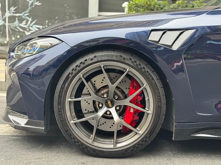 BMW M3 2024 2024款 M3四门轿车 M xDrive 雷霆版