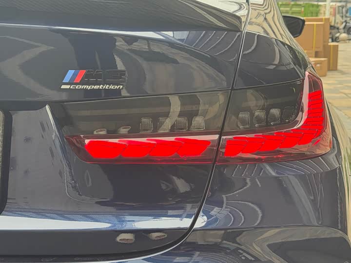 BMW M3 2024 2024款 M3四门轿车 M xDrive 雷霆版