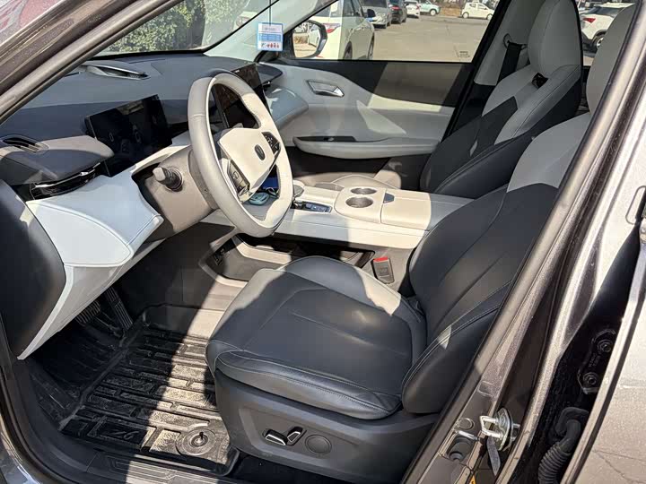 Changan UNI-Z Hybrid 2024 2024款 蓝鲸智电iDD 125km 领先型