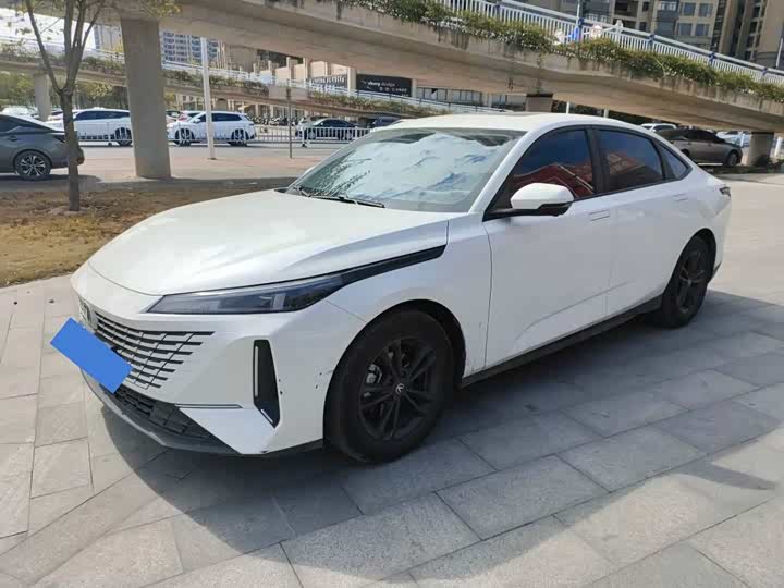 Changan Yida 2023 2023款 蓝鲸NE 1.5T GDI DCT领航型