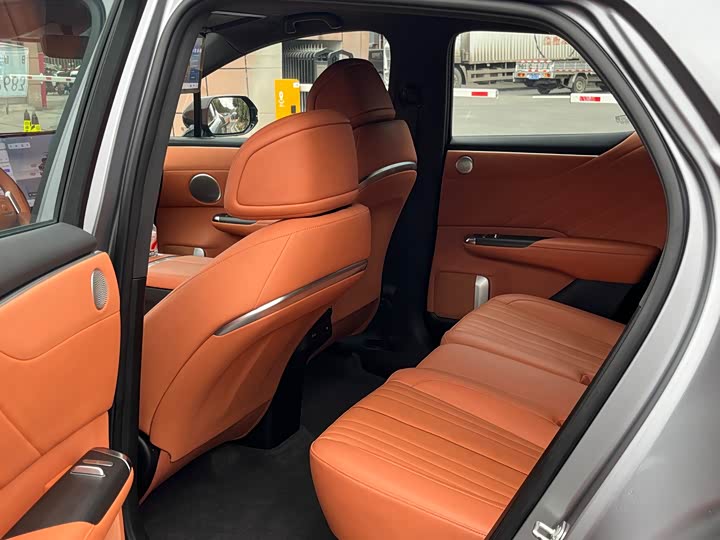 Changan Qiyuan (Nevo) E07 2025 2025款 纯电 四驱 90kWh Ultra高性能版