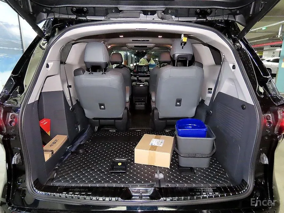 Toyota Sienna 2020 2.5 Hybrid 2WD